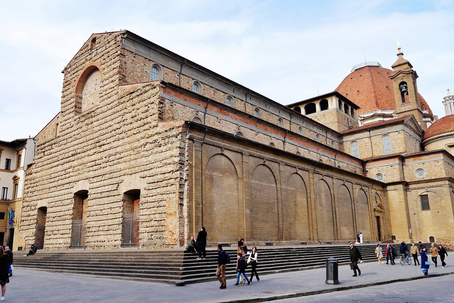 San Lorenzo Complex